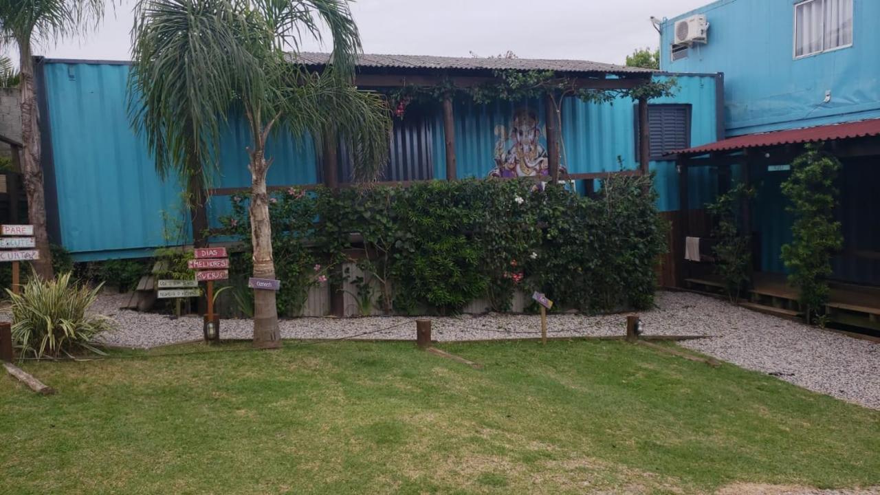 Hindu Box Containers E Cabanas Praia do Rosa Luaran gambar